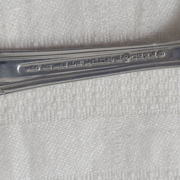 Reed & Barton Renaissance Spoons Set Of 3 With Decorative Floral Pattern - Picture 3 of 4